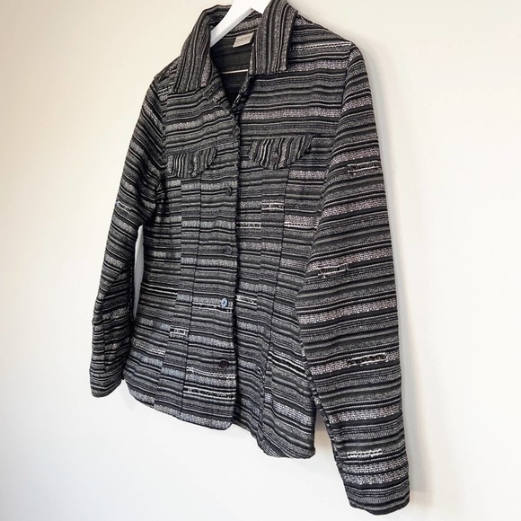Chicos Womens Black and Silver Buttoned Blazer (Sz. 1) - Picture 4 of 7